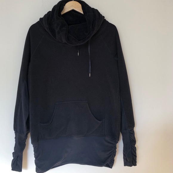 lululemon fleece pullover Sweater - Picture 2 of 6